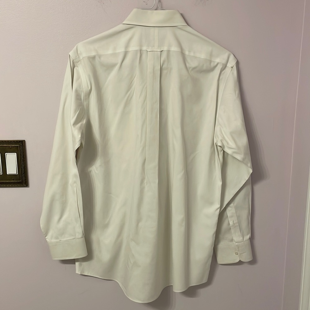 Roundtree and Yorke Gold Label Fitted Dress Shirt in White. - Picture 3 of 8